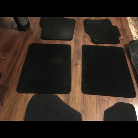 Weather tech floor mats - Picture 5 of 5